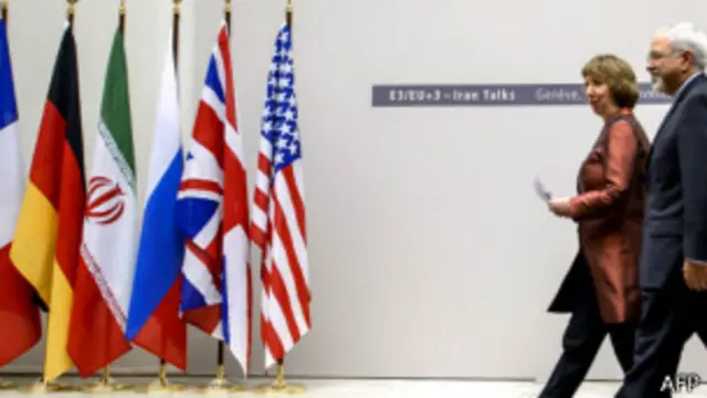 توافق ژنو با حضور شش وزیر خارجه کشورهای طفر مذاکره و مسئول سیاست خارجی اتحادیه اروپا به دست آمد