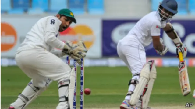 پاکستانی ٹیم نے یہ سیریز فیورٹ کی حیثیت سے شروع کی تھی لیکن اب وہ یہ سیریز برابر ہی کرسکتی ہے