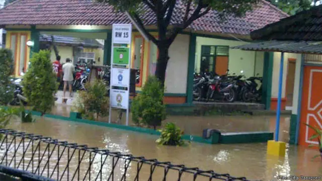 banjir cibubur