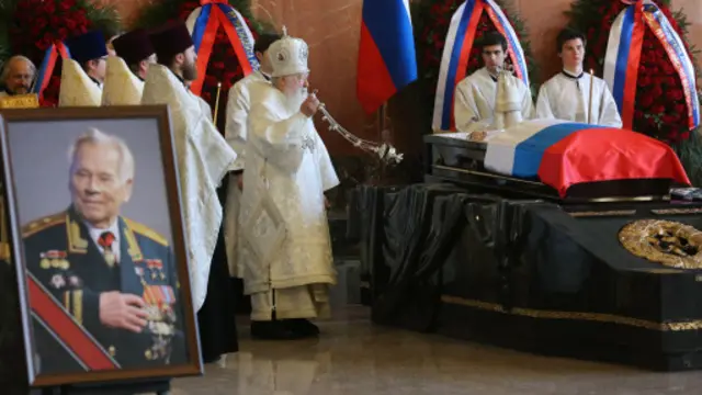 كلاشنيكوف كتب خطابا عاطفيا مطولا لأسقف الكنيسة قبل وفاته.