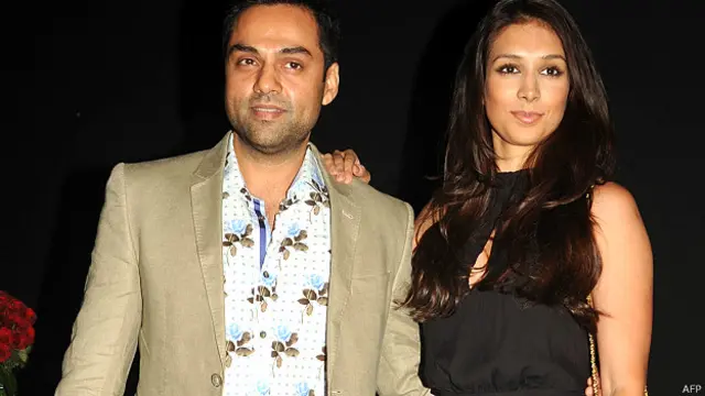 अभय देओल, प्रीति देसाई