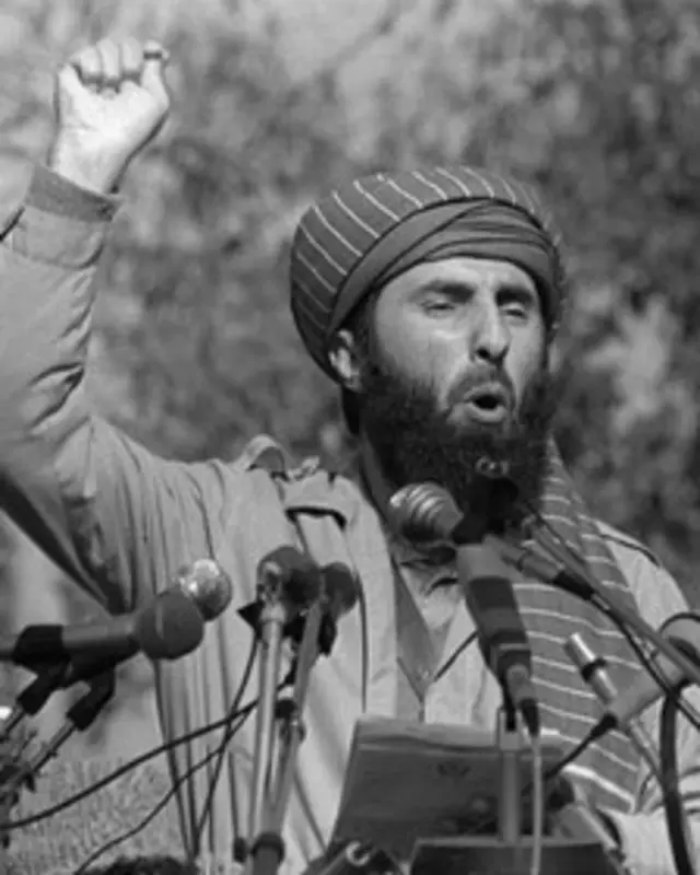 گلبدین حکمتیار رهبر حزب اسلامی درباره انتخابات ریاست جمهوری موضع صریحی نگرفته