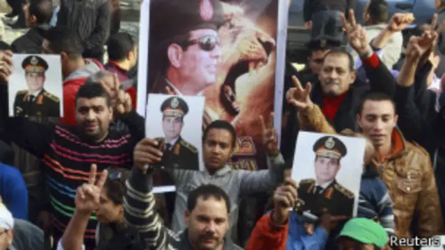 میزان شرکت رای دهندگان و نتیجه همه‌پرسی شاخصی برای سنجش محبوبیت ارتش است