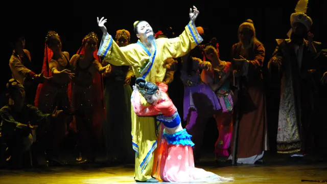 图辑：《丝路花雨》大型舞剧伦敦巡演