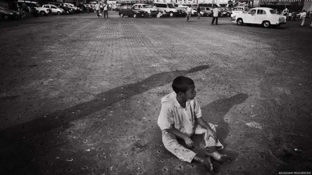 शेख आलमगीर, सियालदह रेलवे स्टेशन