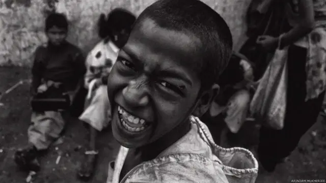 शेख आलमगीर, सियालदह रेलवे स्टेशन