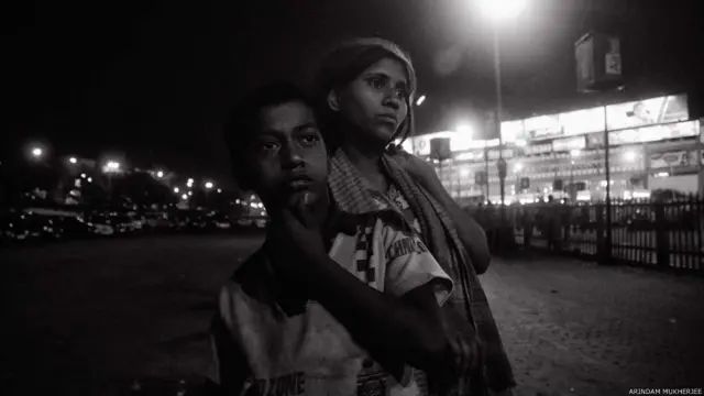 शेख आलमगीर, सियालदह रेलवे स्टेशन