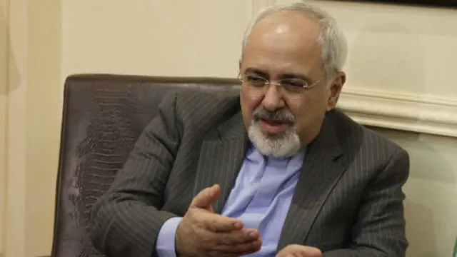 ظريف قدم من الأردن حيث التقى بالمسؤولين هناك في جولة له في المنطقة.