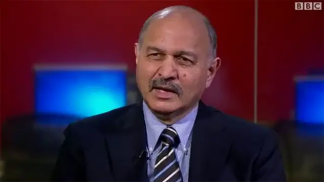 سینیٹر مشاہد کے مطابق پاک چین کے درمیان ثقافتی اور عوامی سطح پر روابط فی الحال کم ہیں لیکن بتدریج اس تعاون میں بھی ’مقداری اور معیاری پیش رفت‘ ہو رہی ہے۔