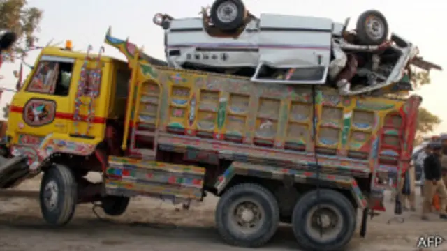 ابتدائی تحقیقات سے ظاہر ہوتا ہے کہ حادثے کا ذمہ دار ڈمپر کا ڈرائیور ہے: پولیس