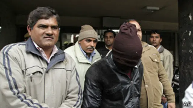 Arrestados por violación de turista