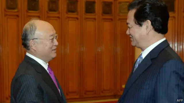 Thủ tướng Dũng tiếp Tổng Giám đốc IAEA Yukiya Amano