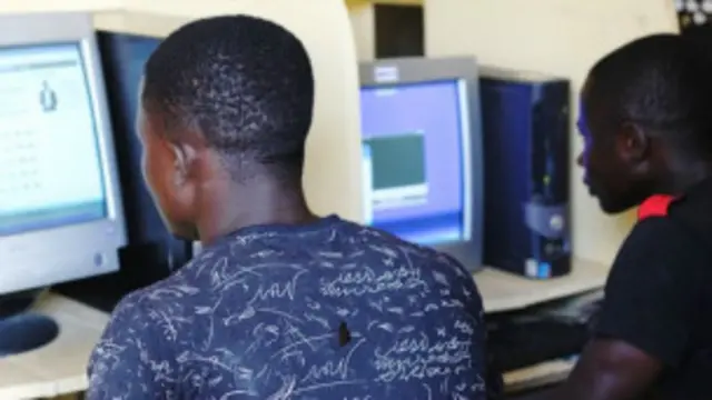 يتمتع مواطنو ساحل العاج بخدمات سريعة ورخيصة للإنترنت