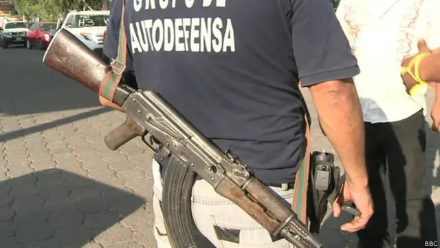 Milícias de autodefesa (BBC)