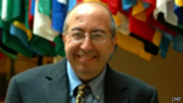 وابل عبدالله رئیس دفتر صندوق بین‌المللی پول در کابل در انفجار دیشب کشته شد