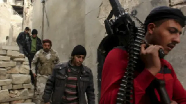 چیریٹی کمیشن شام کے لیے چندہ جمع کرنے والی کئی خیراتی اداروں کی چان بین کر رہا ہے