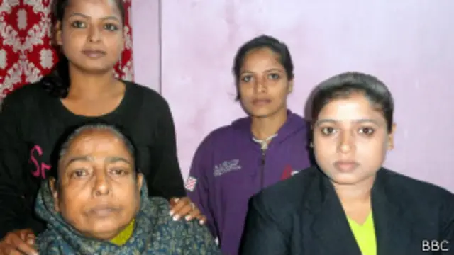 विंध्यवासिनी की परिवार मुफलिसी में जीवन गुज़ार रहा है