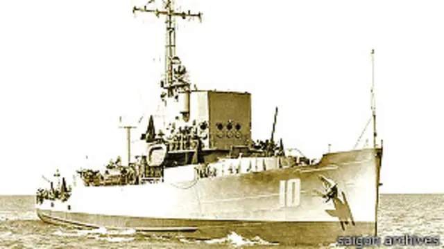 Tác giả không đồng ý với bài viết của phóng viên Bill Hayton về trận Hoàng Sa