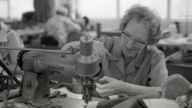 Многие женщины заняты на должностях ниже уровня их компетентности.