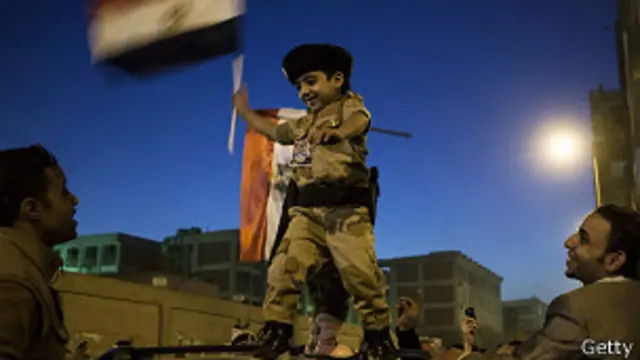 د رایې کاروونې مرکزونو خوندیتوب لپاره کلک امنیتي تدبیرونه شوي وو.