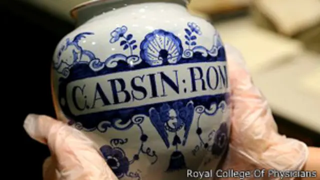 अल्कोहल शराब प्रदर्शनी