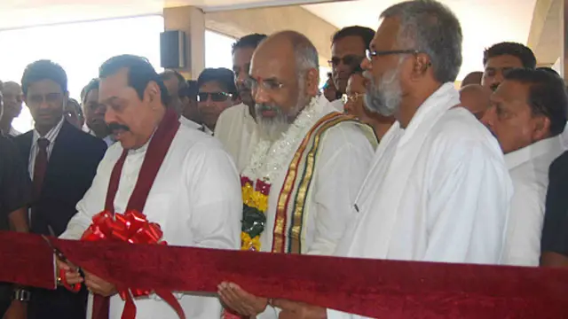 'අපිත් එක්ක හොඳට, ලස්සනට සාකච්ඡා කළා. නමුත් කිසි දෙයක් දීල නැහැ'