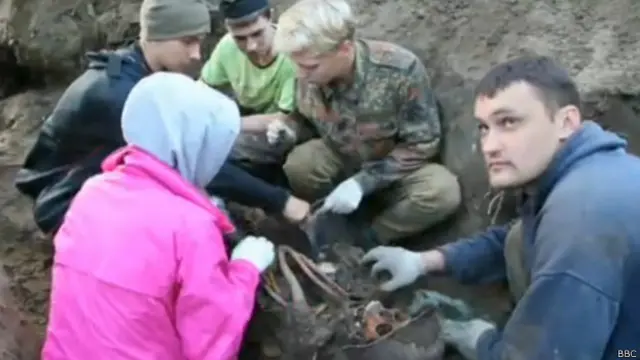 Missão de escavadores na Rússia