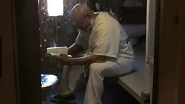 SHU - prisionero en celda