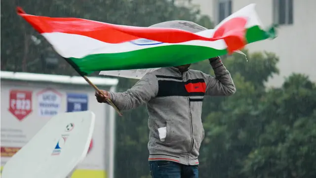 अरविंद केजरीवाल के धरना स्थल की तस्वीरें