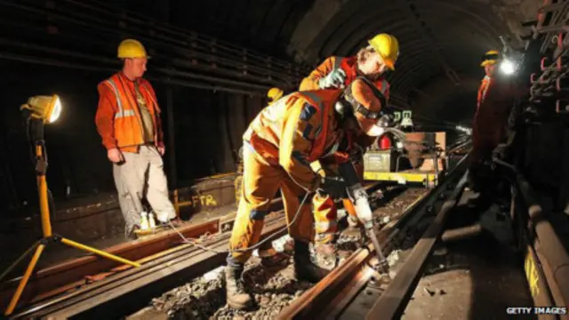 trabalhadores do metrê londrino | Getty
