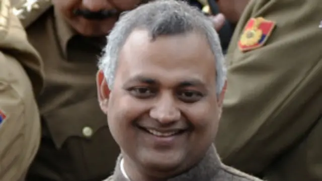 سومناتھ بھارتی کا الزام تھا کہ دہلی کے ایک علاقے میں افریقی ممالک کے کچھ باشندے جسم فروشی اور منشیات کا دھندا کرتے ہیں