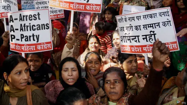 सोमनाथ भारती के ख़िलाफ़ प्रदर्शन