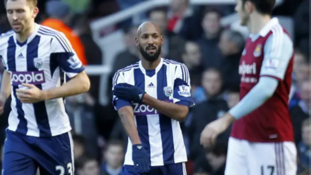 阿内尔卡（中）