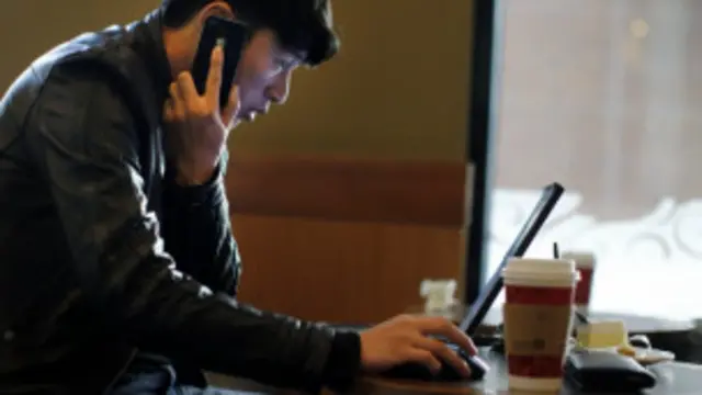 پاکستان کے ہمسایہ ملک افغانستان میں فور جی ٹیکنالوجی دستیاب ہے