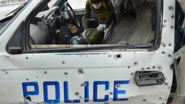 mobil polisi pakistan