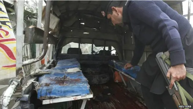 چارسدہ میں ماضی میں بھی سکولوں اور ان کے طلبہ کو نشانہ بنایا جاتا رہا ہے