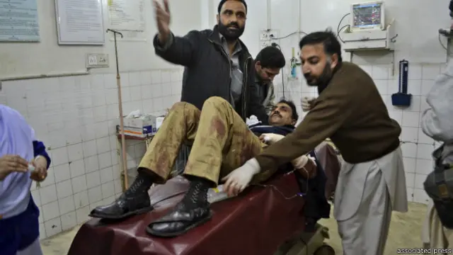 पुलिस पोलियो चरसद्दा 