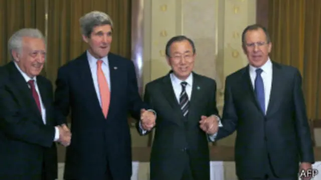 موفقیت اجلاس ژنو به تفاهم قدرتهای بزرگ در مورد نحوه حل و فصل بحران سوریه بستگی دارد