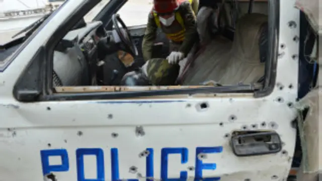 تحصیل شبقدر مہمند ایجنسی کی سرحد کے قریب واقع ہے جہاں چند روز سے کشیدگی جاری ہے