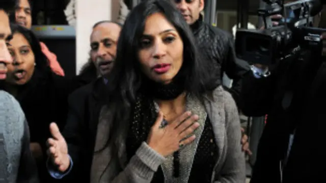 دیوانی کھوبراگڑے کو حراست میں لیے جانے اور ان کی برہنہ تلاشی کے بعد بھارت اور امریکہ میں سفارتی کشیدگی پیدا ہو گئی تھی