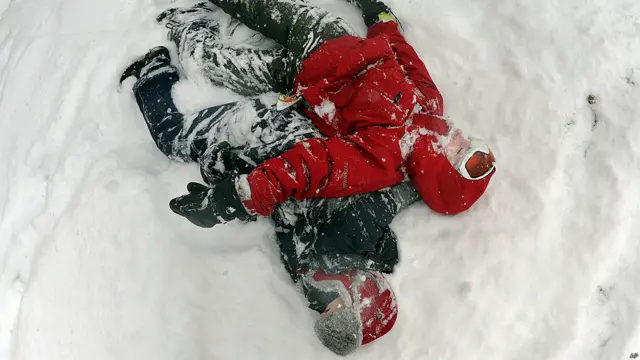 Niños en la nieve