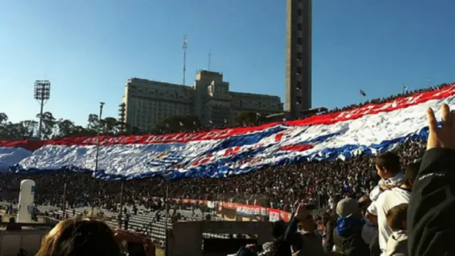 烏拉圭在森特納裏歐體育場