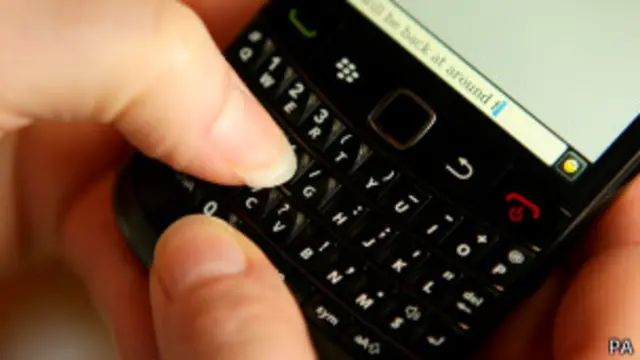 Текстовое сообщение на мобильном телефоне