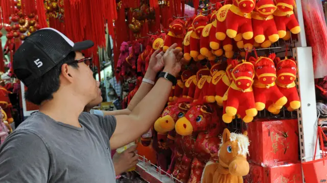 Mainan kuda di Singapura