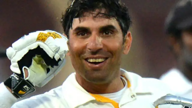 مصباح الحق پر بھی کڑی تنقید کی جاتی رہی ہے