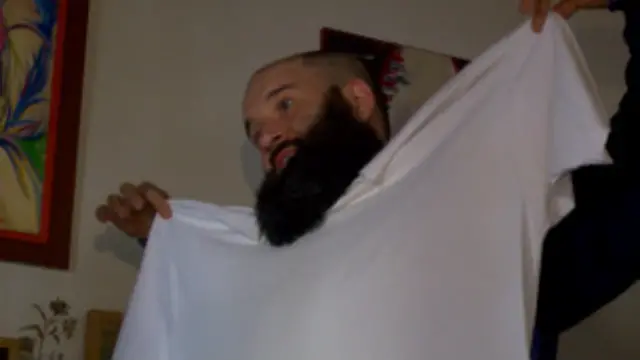 پیروان سلفیه در تاجیکستان عمدتا با داشتن ریش نامرتب و پوشش لباس متفاوت از دیگران تشخیص داده میشوند