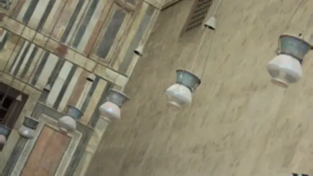 المشكاوات المقلدة في مسجد السلطان حسن