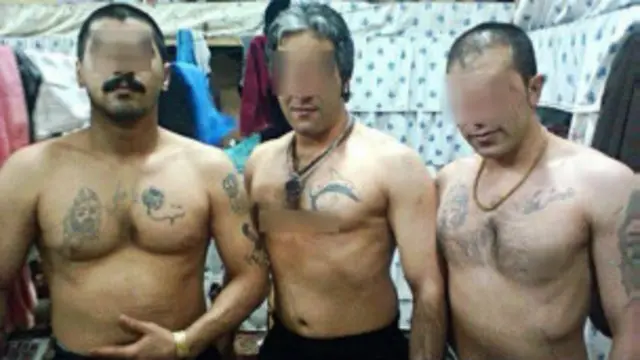 نمونهای از عکسهای منتشرشده در صفحه