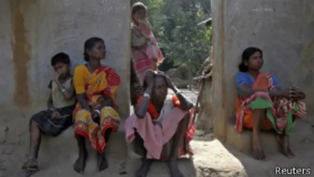 قالت لي "صدقني، لم تتعرض الفتاة للاغتصاب، إن هناك شيء من المؤامرة يحدث."