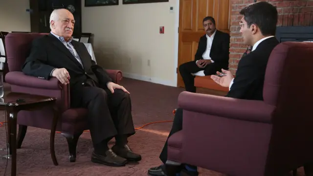 فتح‌الله گولن از اقامتگاهش در آمریکا نفوذ زیادی در ترکیه دارد